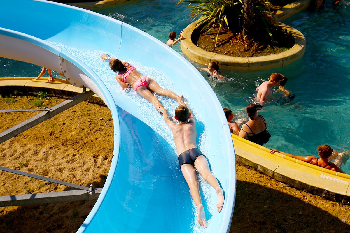 Camping Avec Espace Aquatique Intérieur Extérieur Camping La